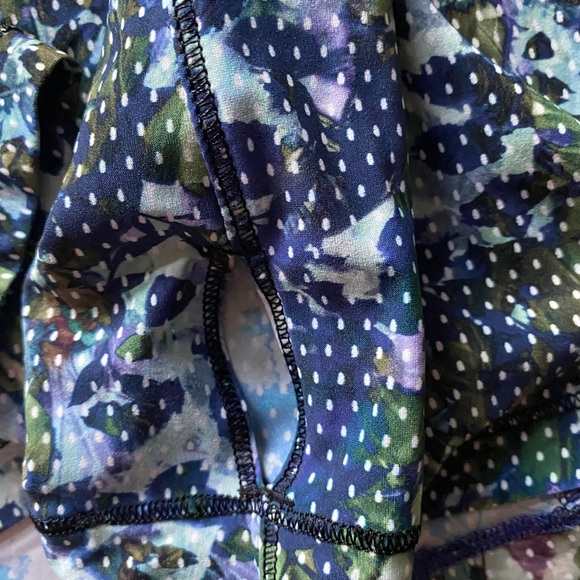 🌹LULULEMON RUNBEAM PULLOVER/HOODIE-4🌹 - Picture 12 of 15